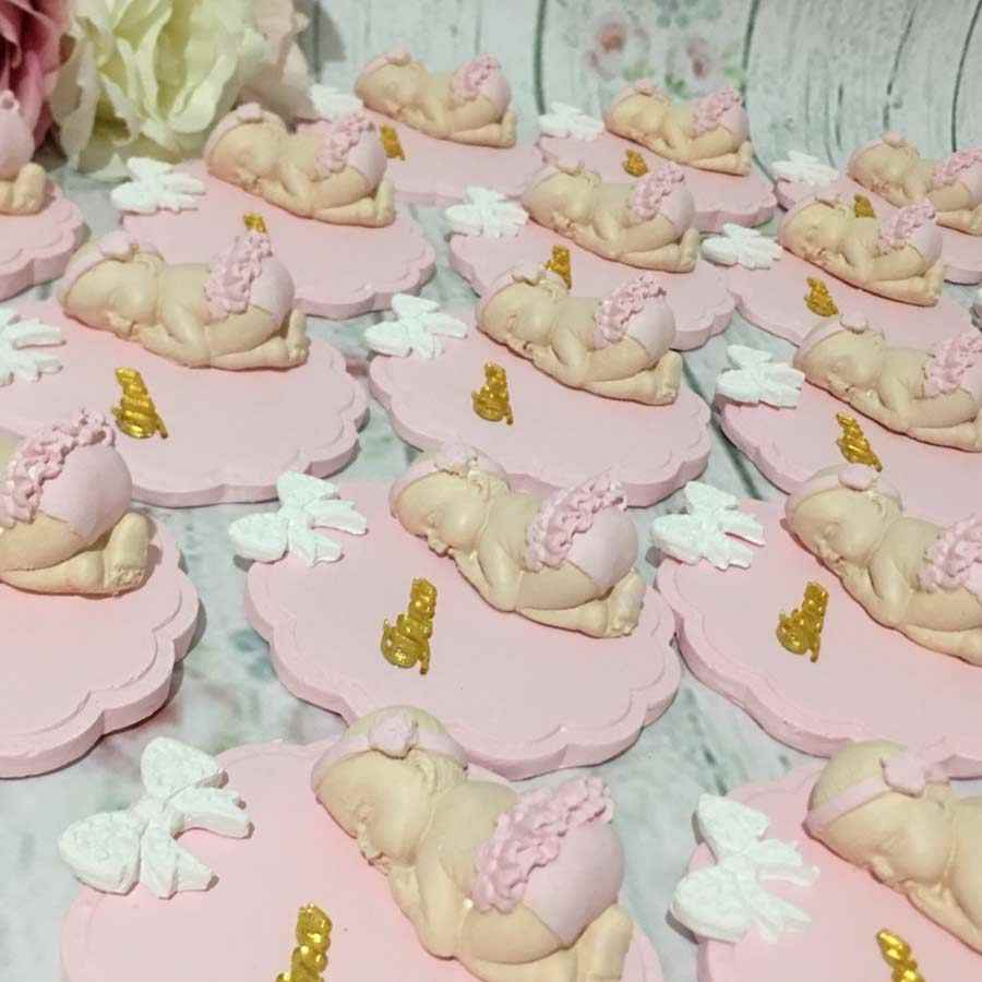گیفت نوزاد دختر(بسته ۱۰ عددی)